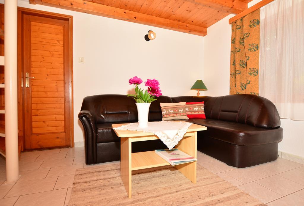 Viragoskert Apartman Hévíz Kamer foto