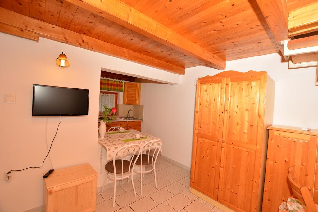 Viragoskert Apartman Hévíz Kamer foto