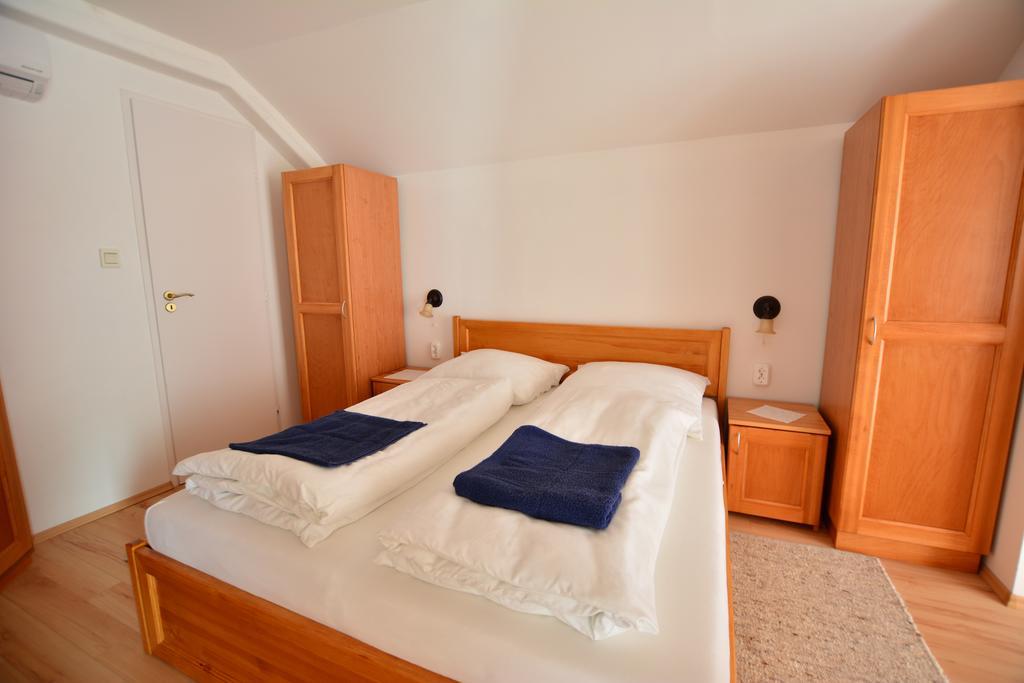 Viragoskert Apartman Hévíz Kamer foto