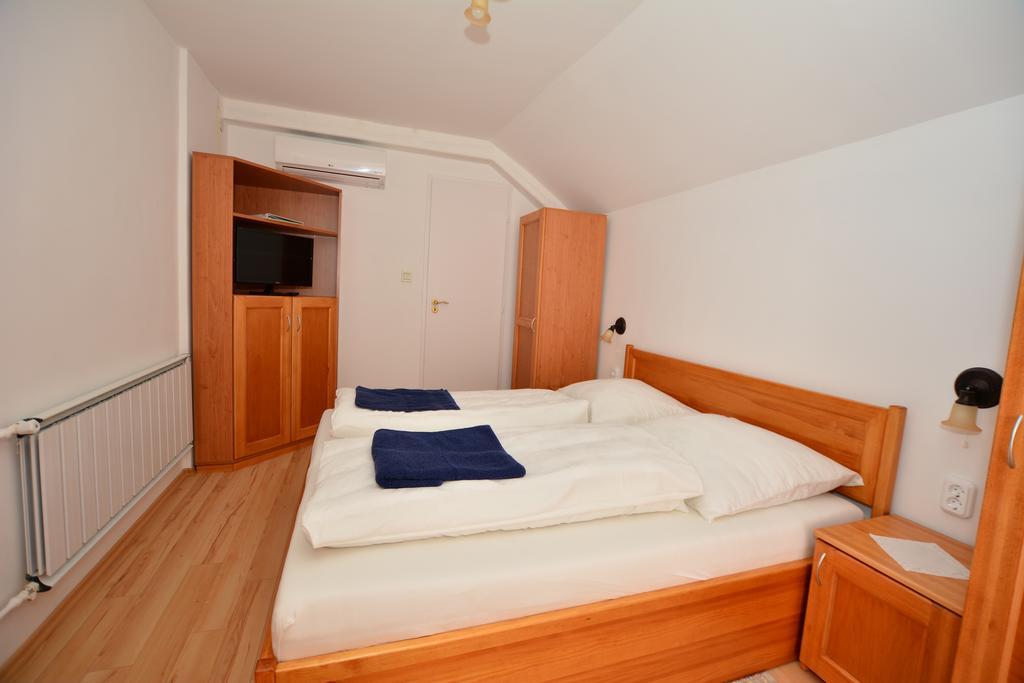 Viragoskert Apartman Hévíz Kamer foto