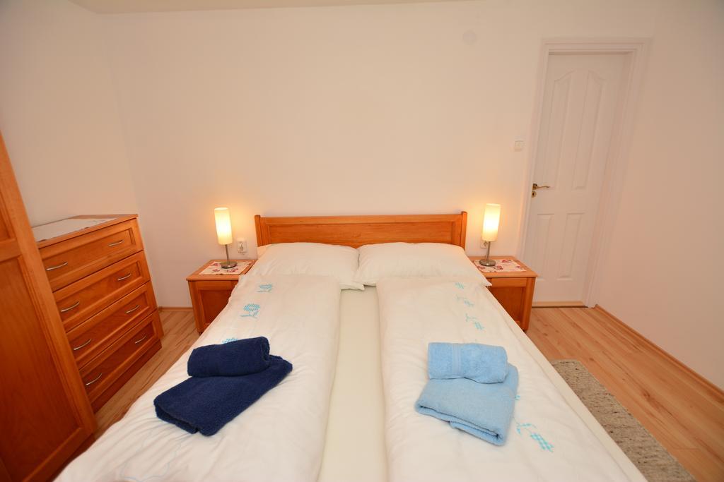 Viragoskert Apartman Hévíz Kamer foto