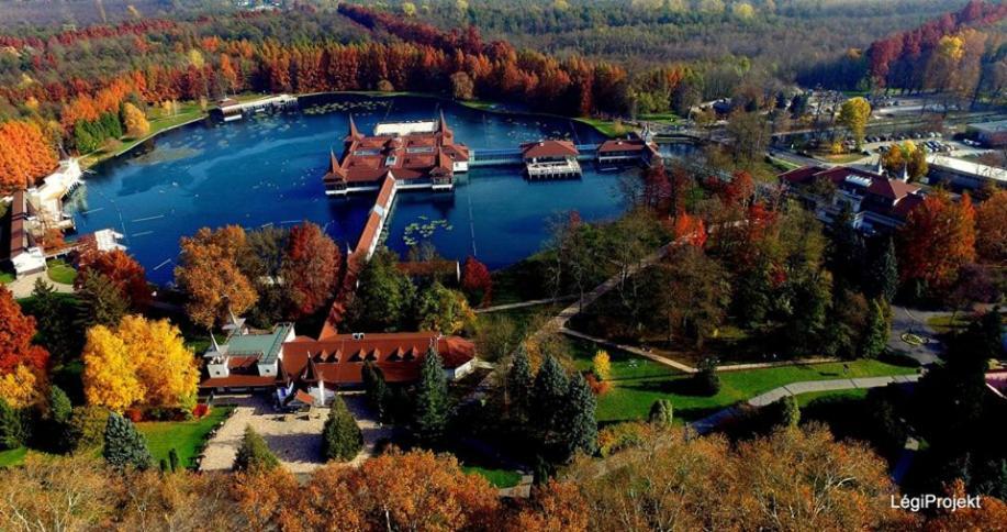Viragoskert Apartman Hévíz Buitenkant foto