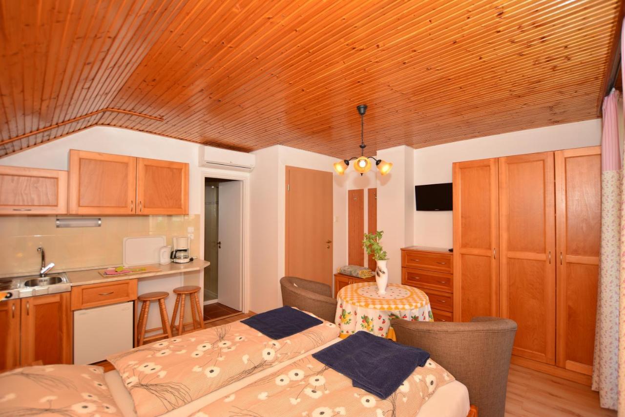 Viragoskert Apartman Hévíz Buitenkant foto