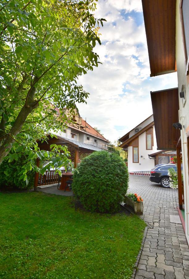 Viragoskert Apartman Hévíz Buitenkant foto